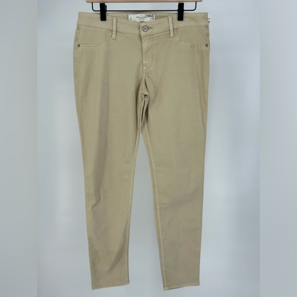 "NWT"‎ Abercrombie & Fitch Mid- Rise Stretch Tan Jeggings- Women's 28/6